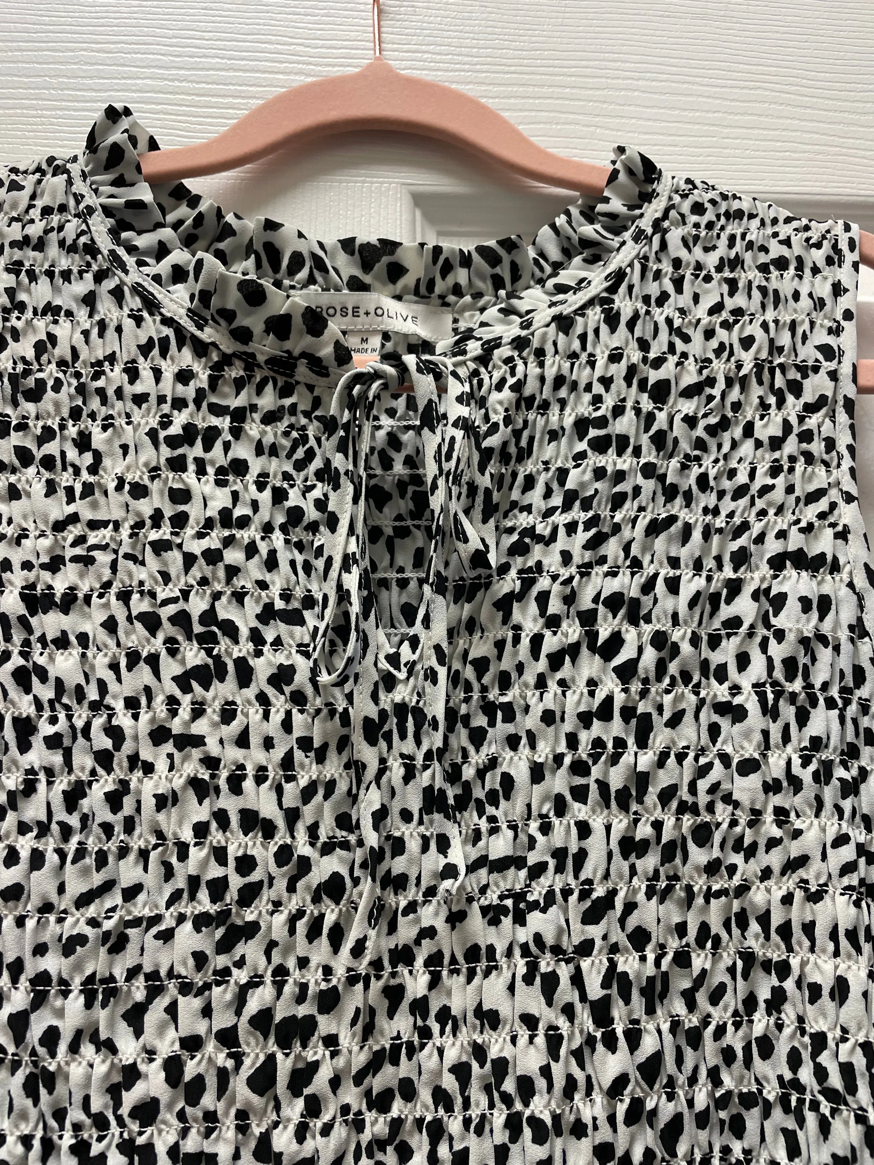 Rose   Olive B&W Blouse Sz M