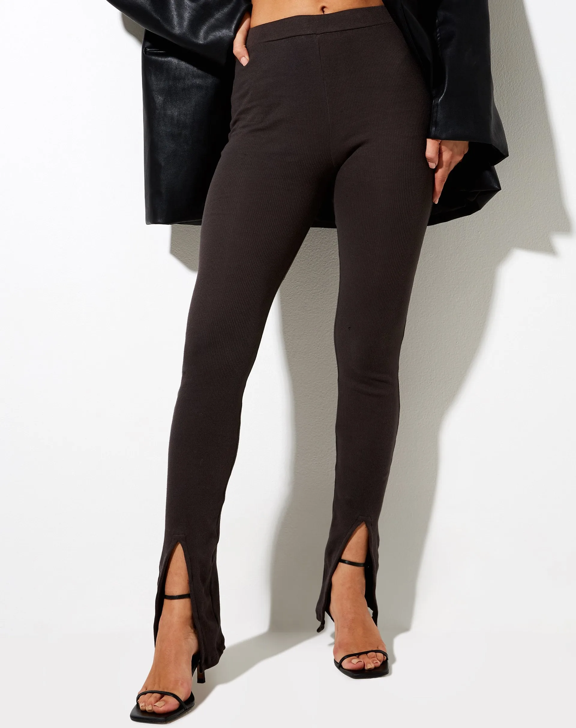 Xaya Trousers in Rib Blackened Pearl