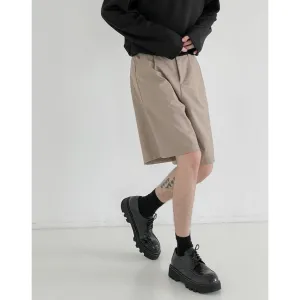 Zhou Essential Pleated Shorts